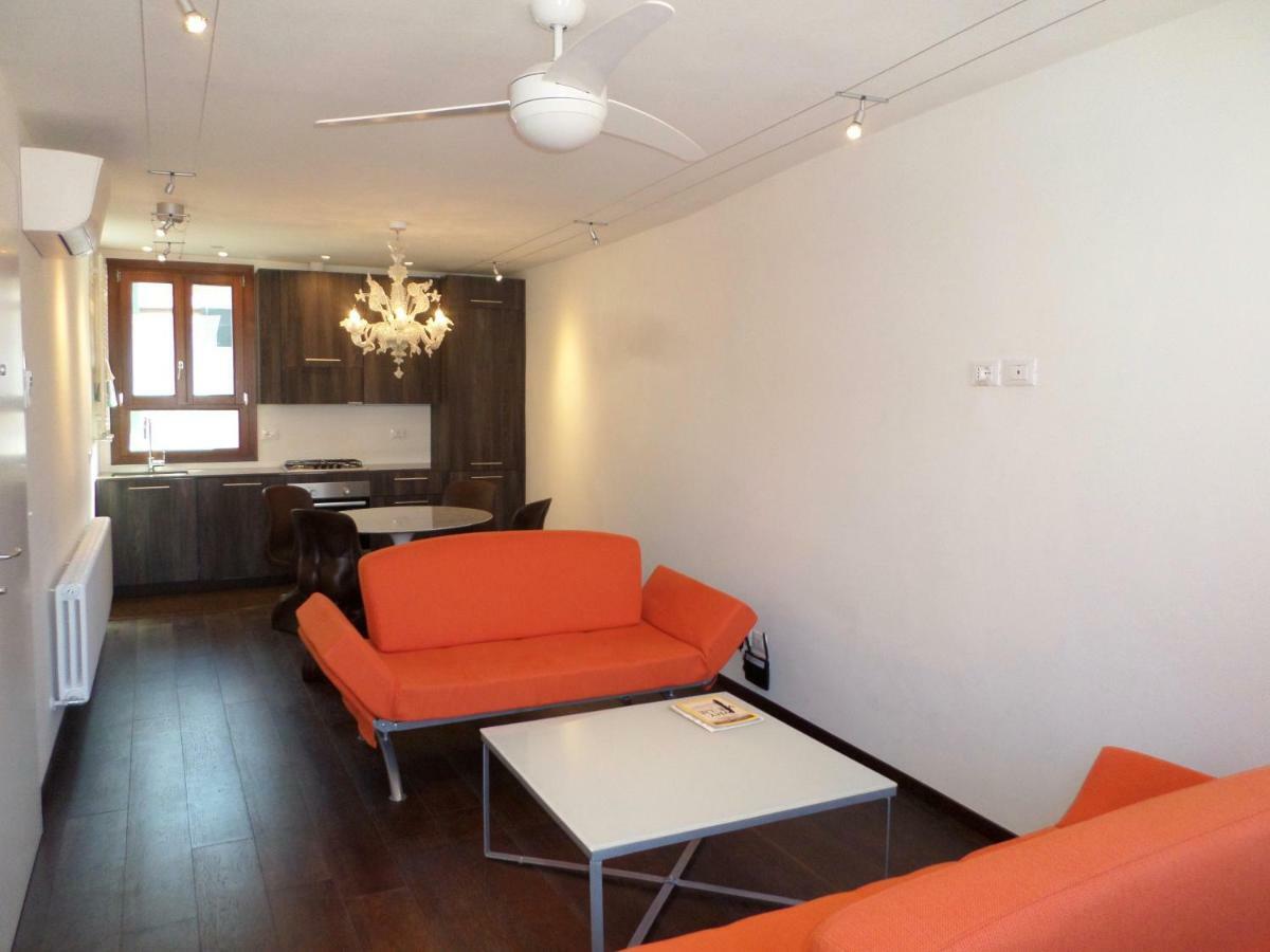 The Other Serenissima Apartment Venice Luaran gambar